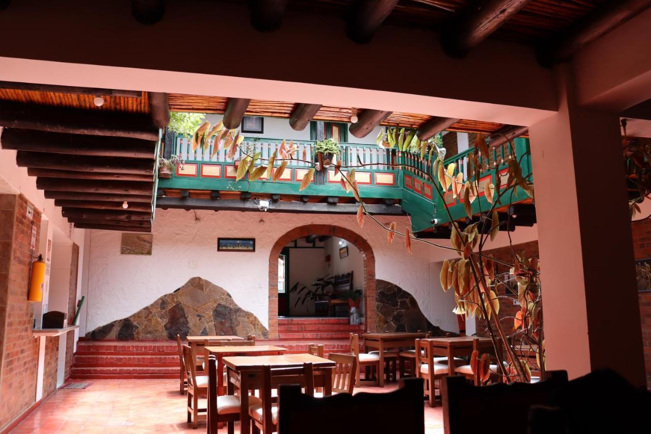 Mongui Plaza Hotel Exterior photo