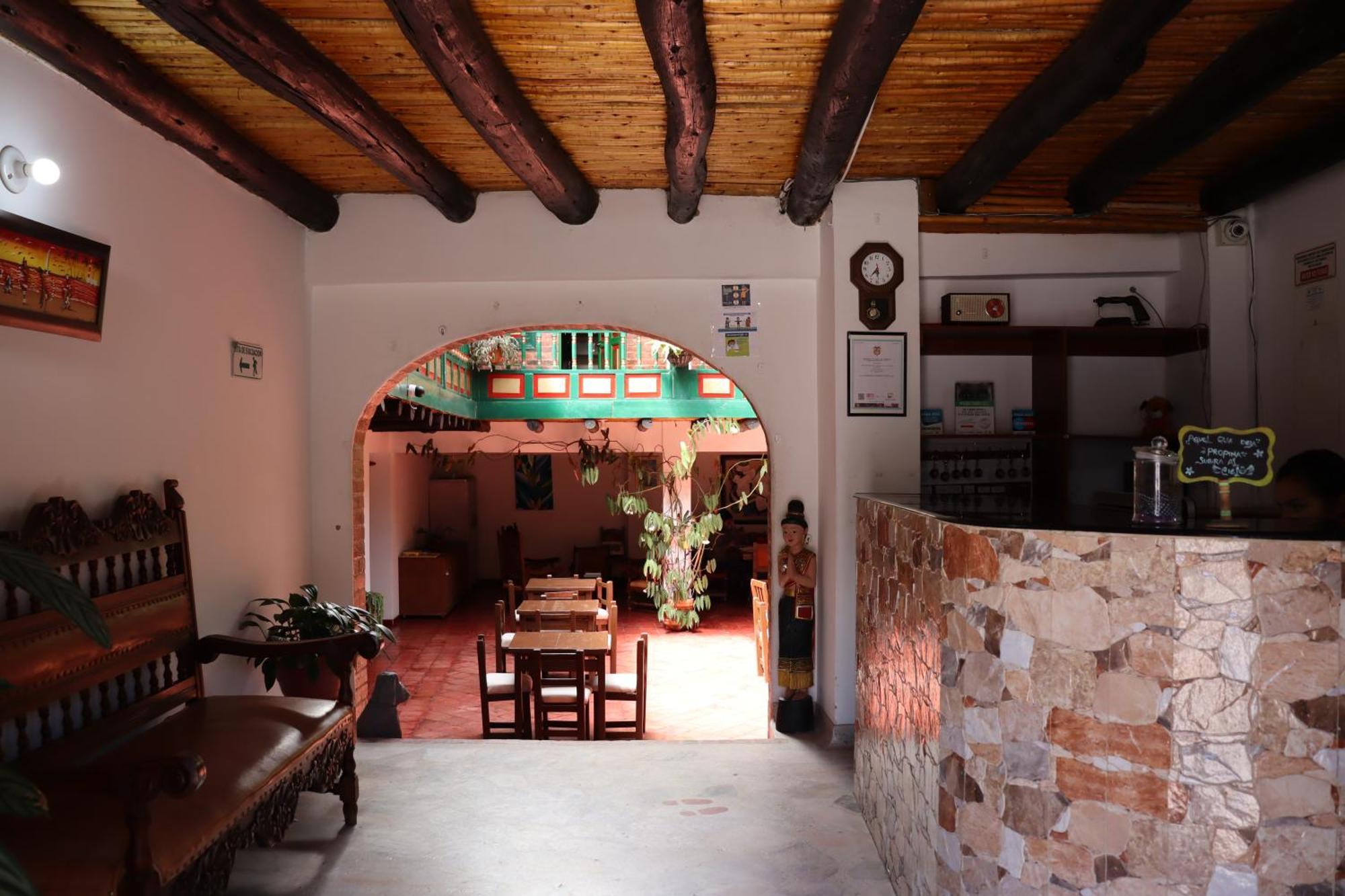 Mongui Plaza Hotel Exterior photo